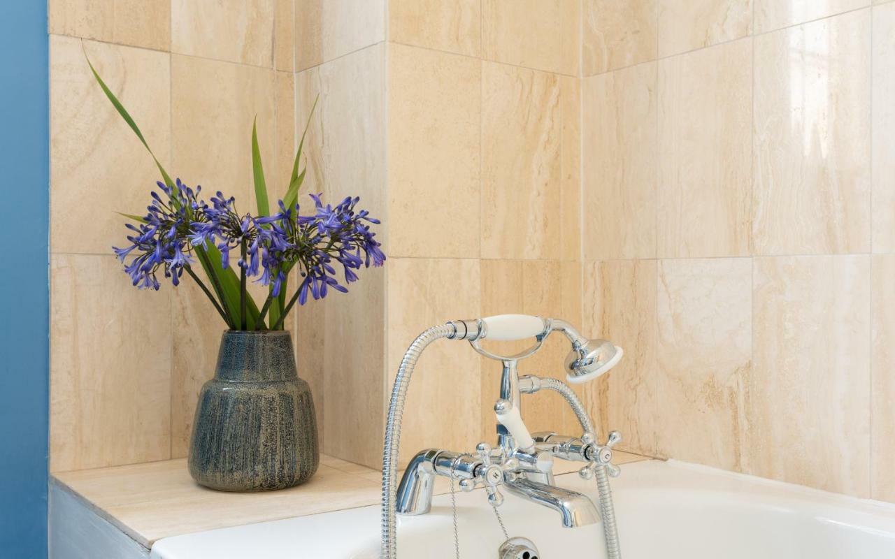 The King's Road Escape - Modern 2bdr Townhouse With Rooftop Terrace Apartamento Londres